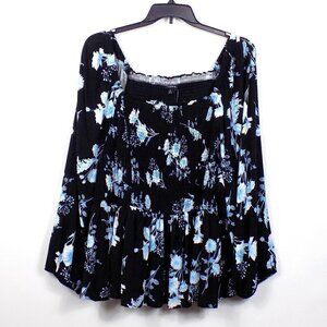 Torrid Smocked Blouse Plus Size 6X Long-sleeved Floral Print Blue Black New